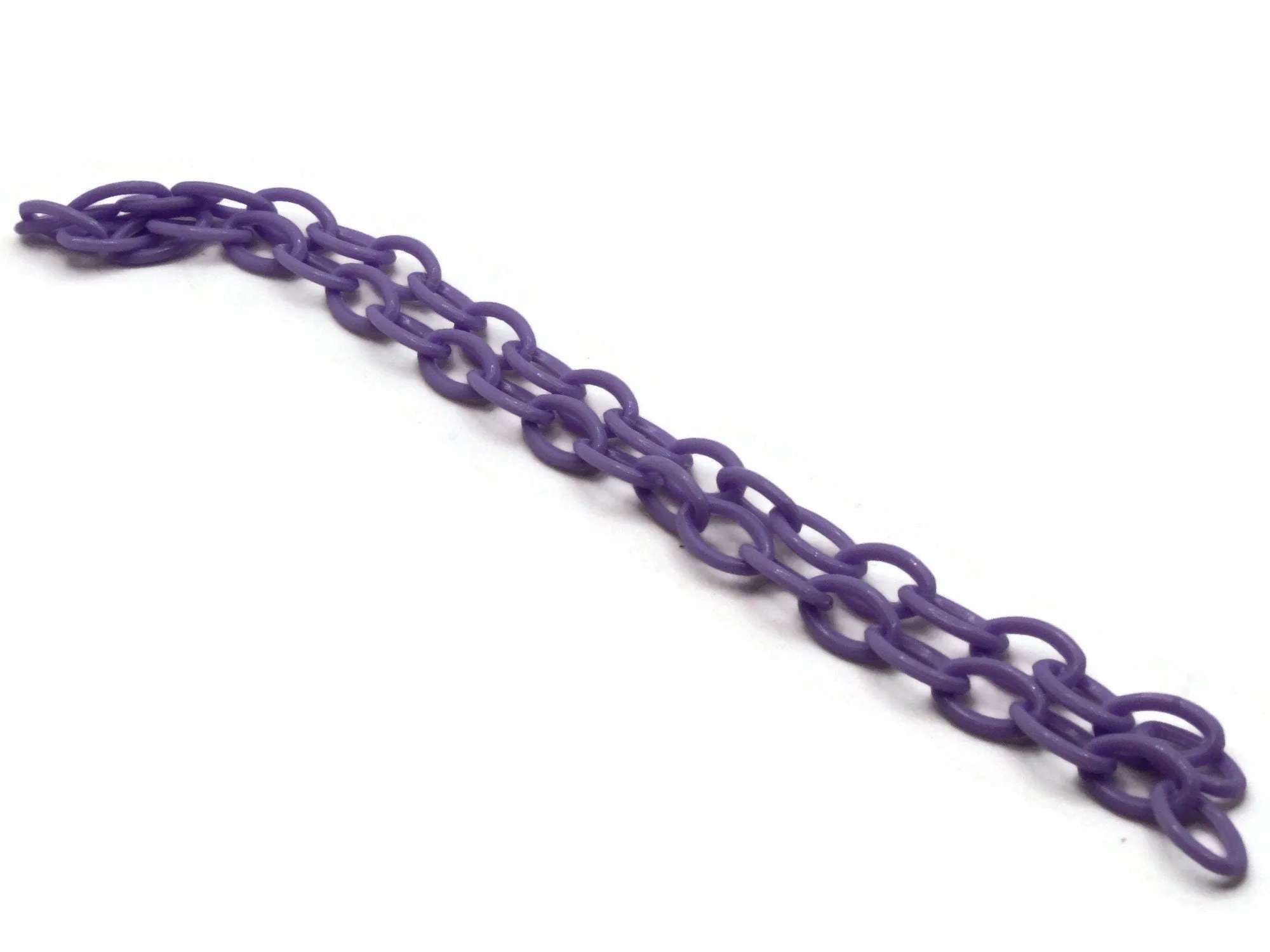 15.75 Inch Purple Plastic Oval Chain - 40cm chain - 13x8mm Links