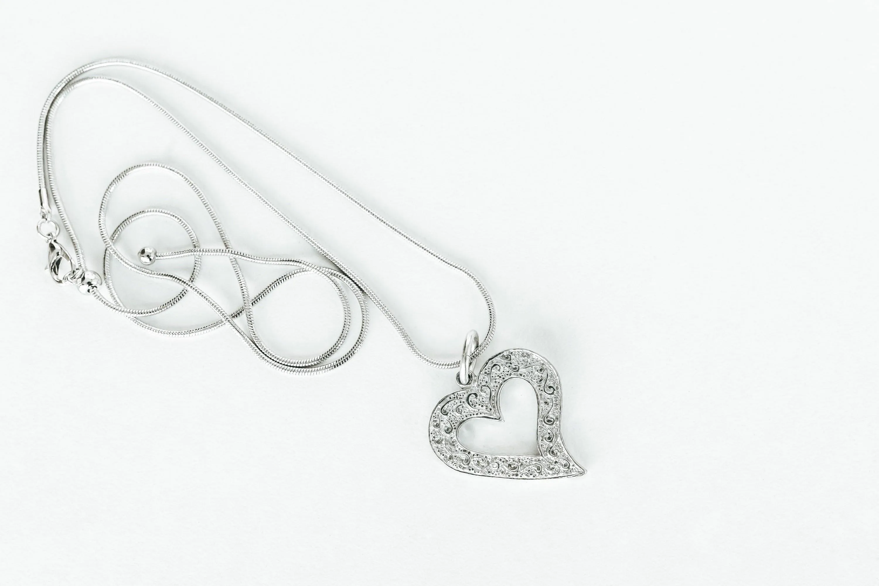 Asymmetric Heart Pendant Necklace - Love Jewelry