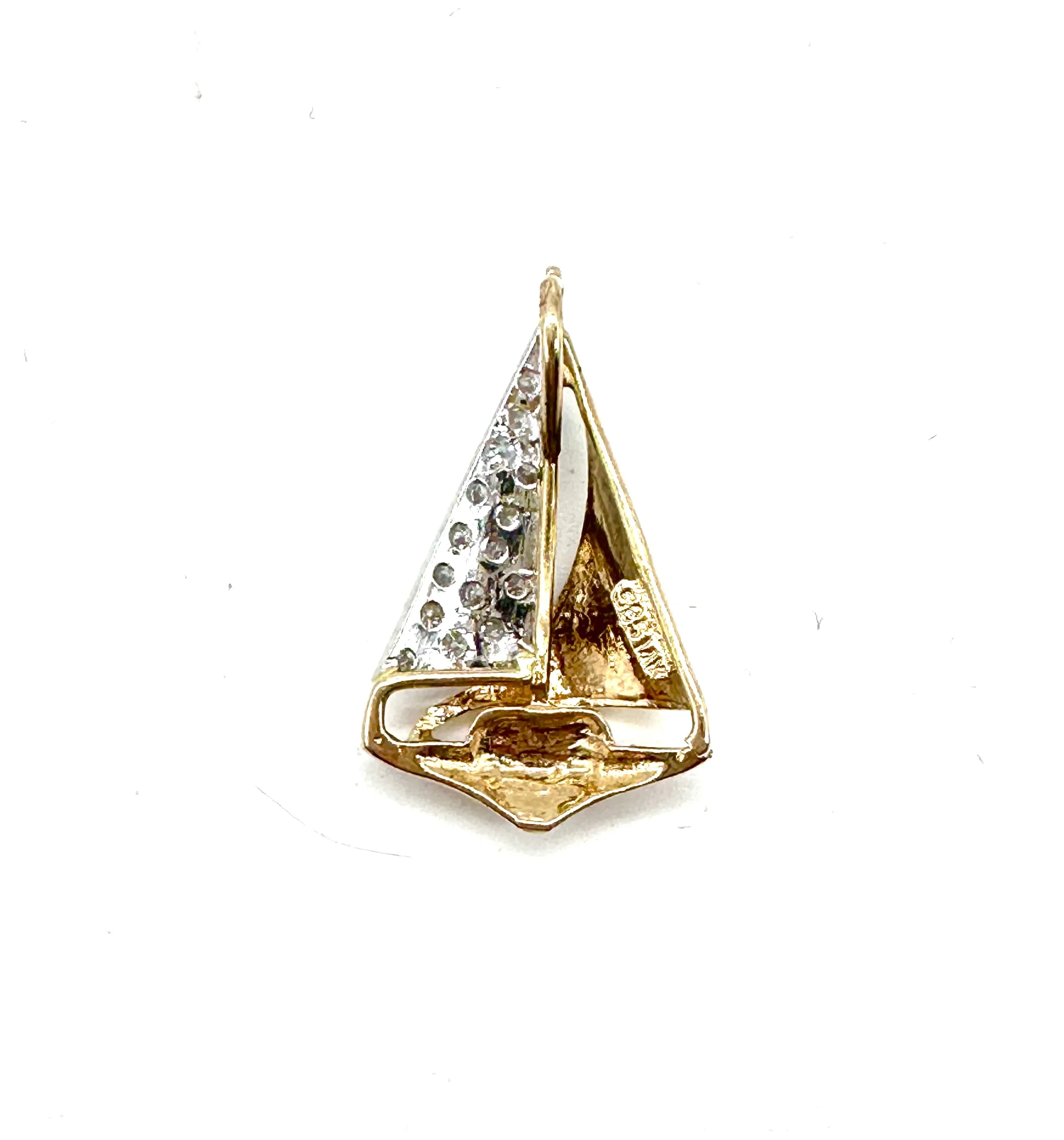 Diamond sailboat pendant