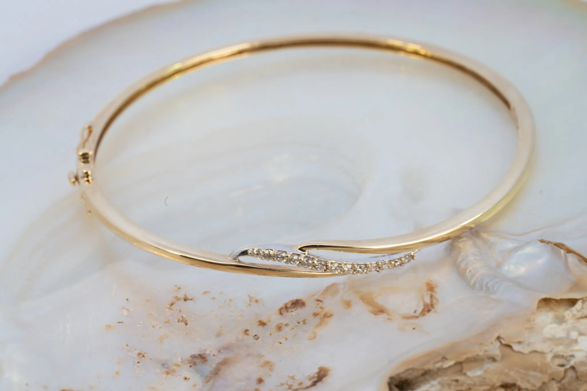 Exquisite Yellow Gold Diamond Set Hinged Bangle
