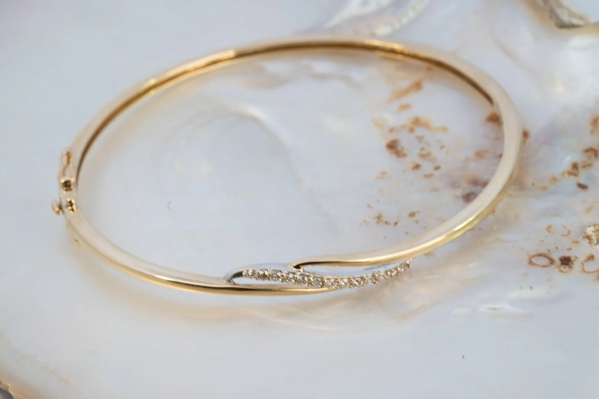 Exquisite Yellow Gold Diamond Set Hinged Bangle