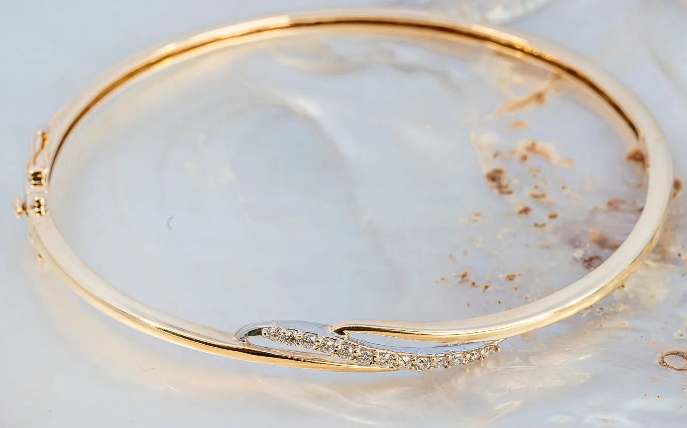 Exquisite Yellow Gold Diamond Set Hinged Bangle