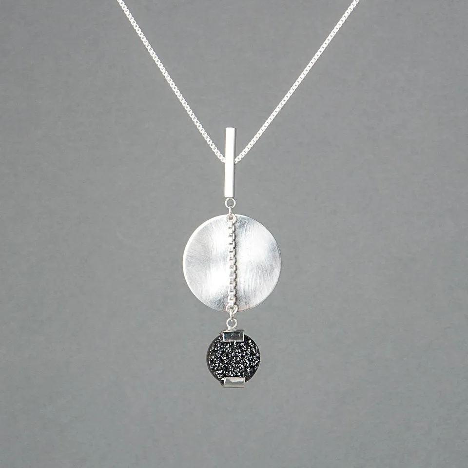 FATE PENDANT WITH DRUZY