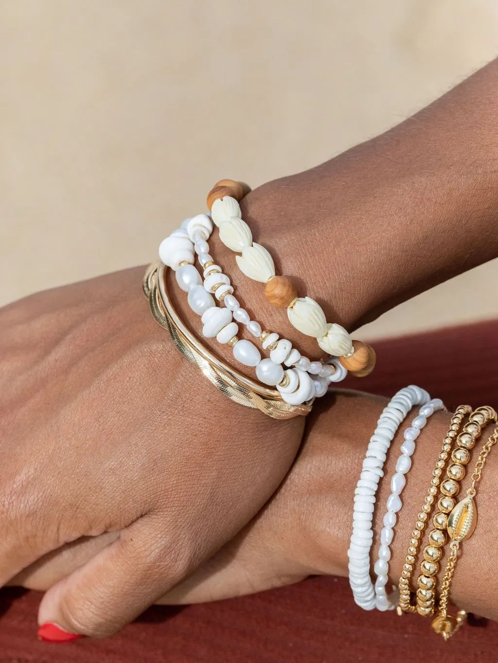 Gold Puka Shell Pearl Bracelet - Maka