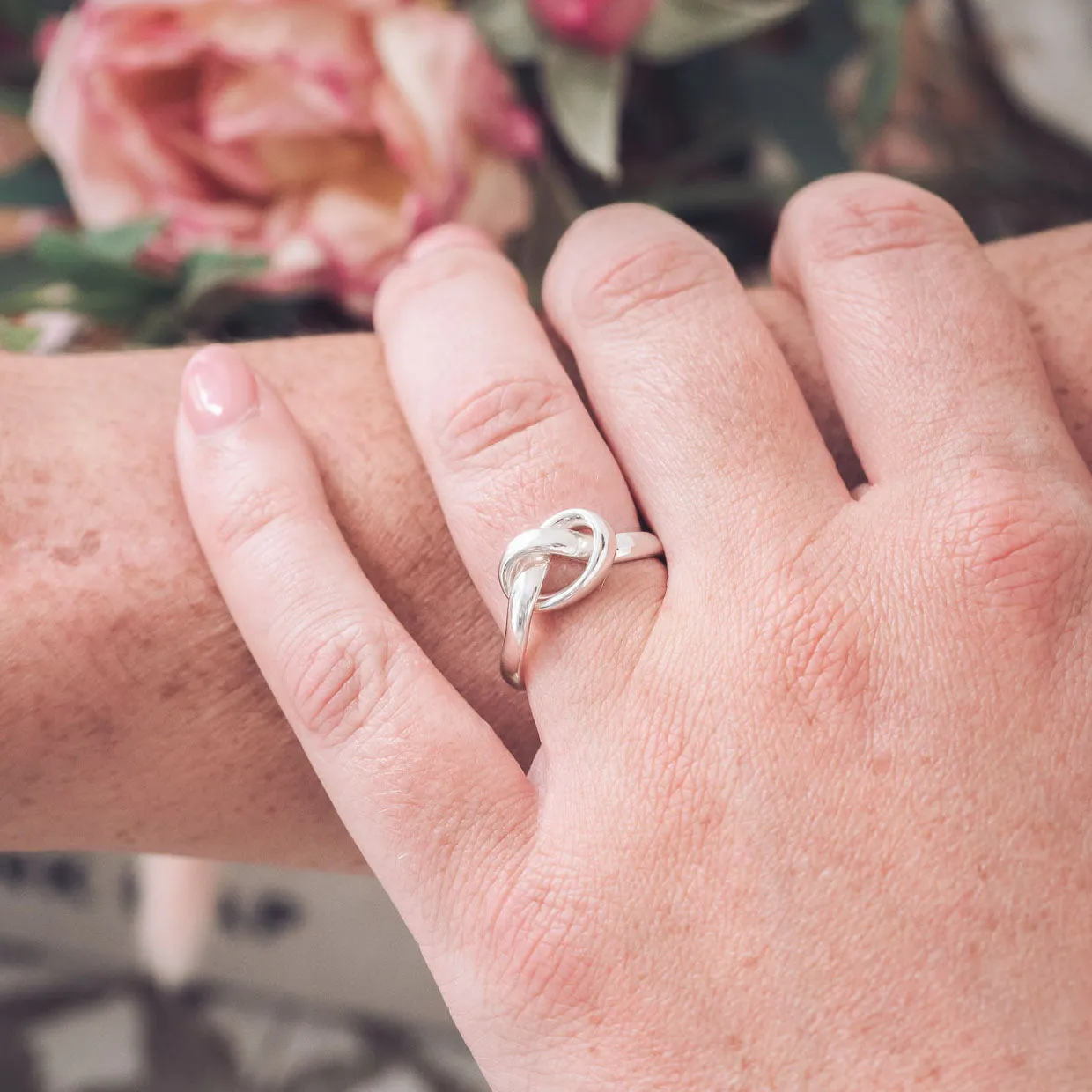 Knot Ring