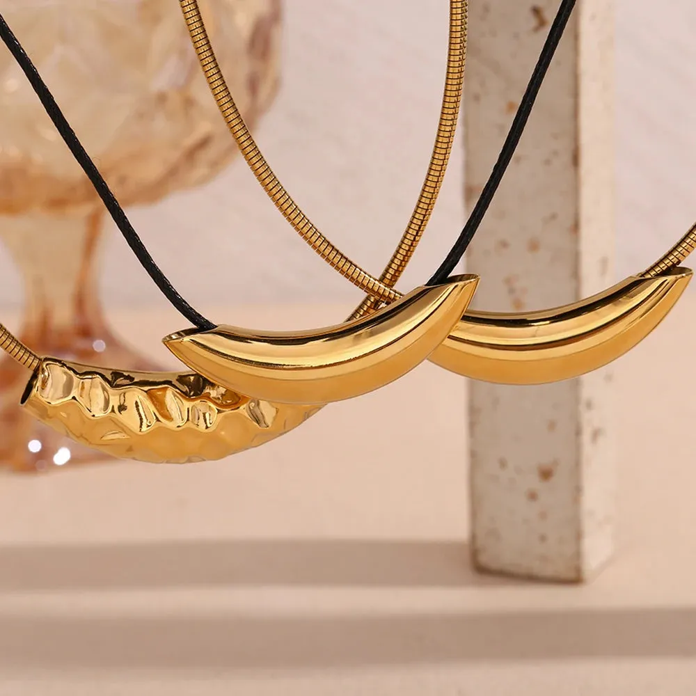 Magnetic Buckle Punk Curved Smooth Pendant Necklace Waterproof 316L Stainless Steel Jewelry 18K Gold Plated Decoration