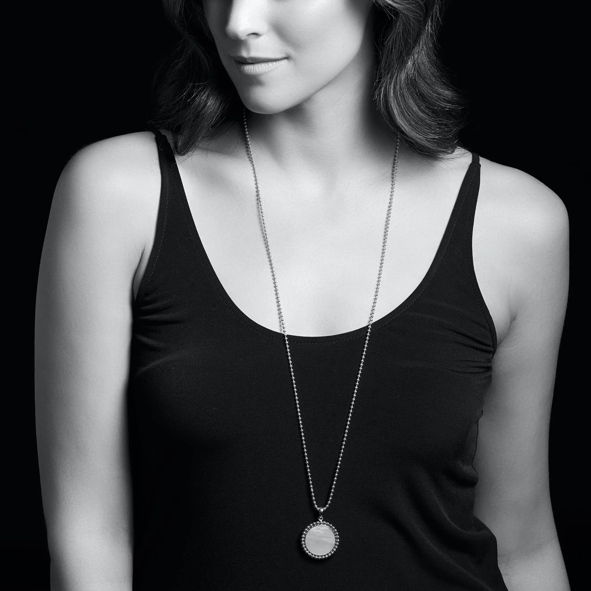 Maya Large Onyx Circle Pendant Necklace