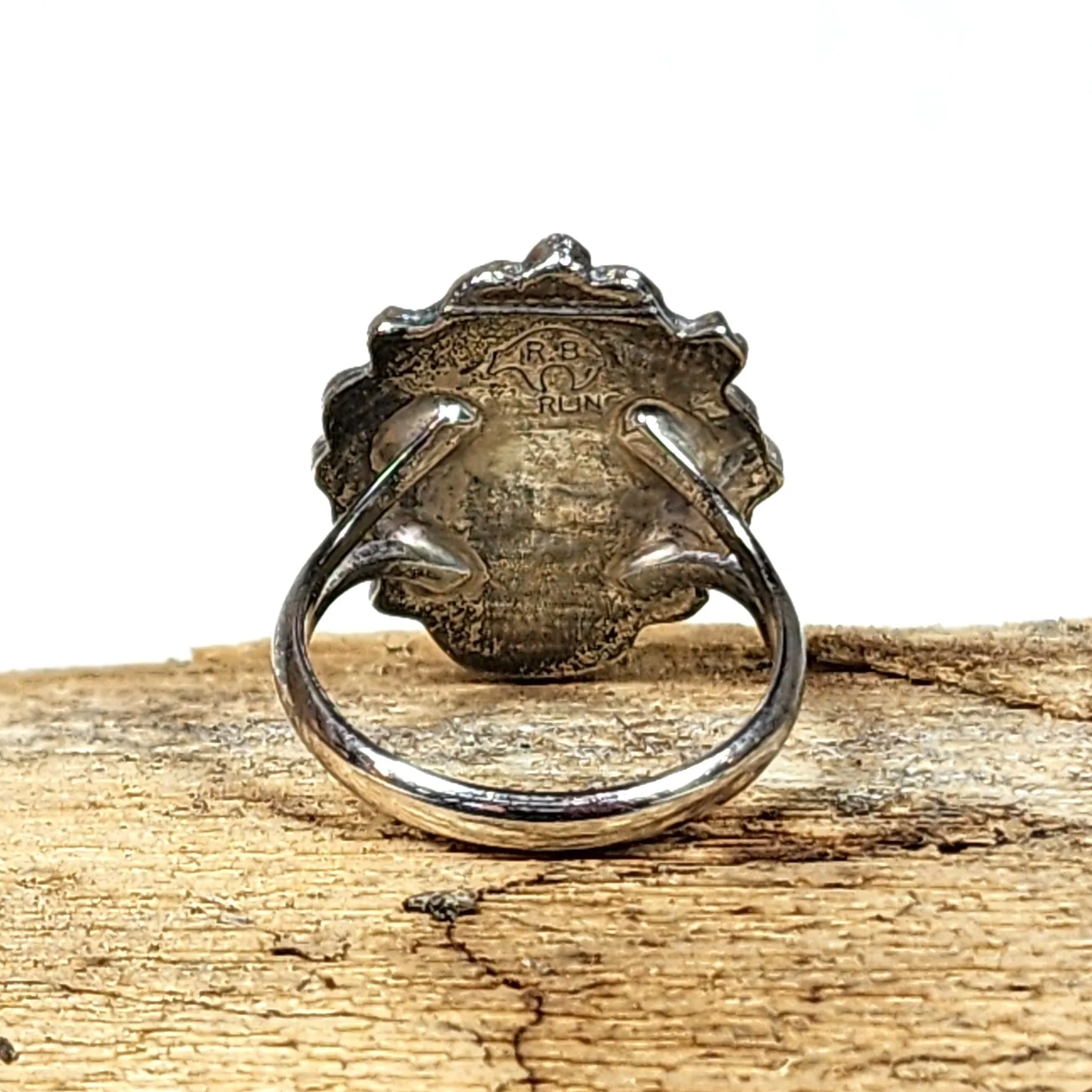 Navajo Gaspeite Bear Paw Ring - Size 6.5