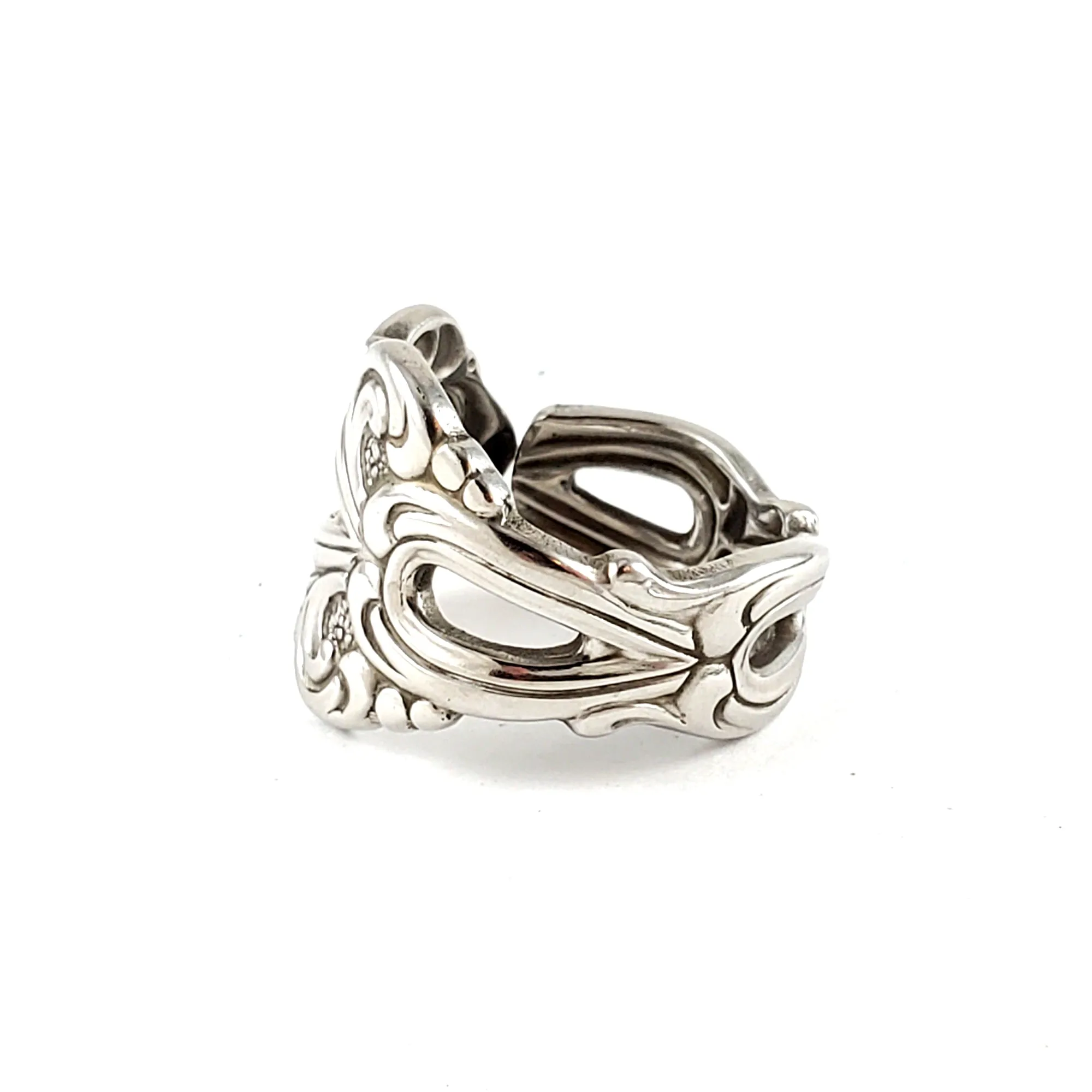 Oneida Chandelier Stainless Steel Spoon Ring