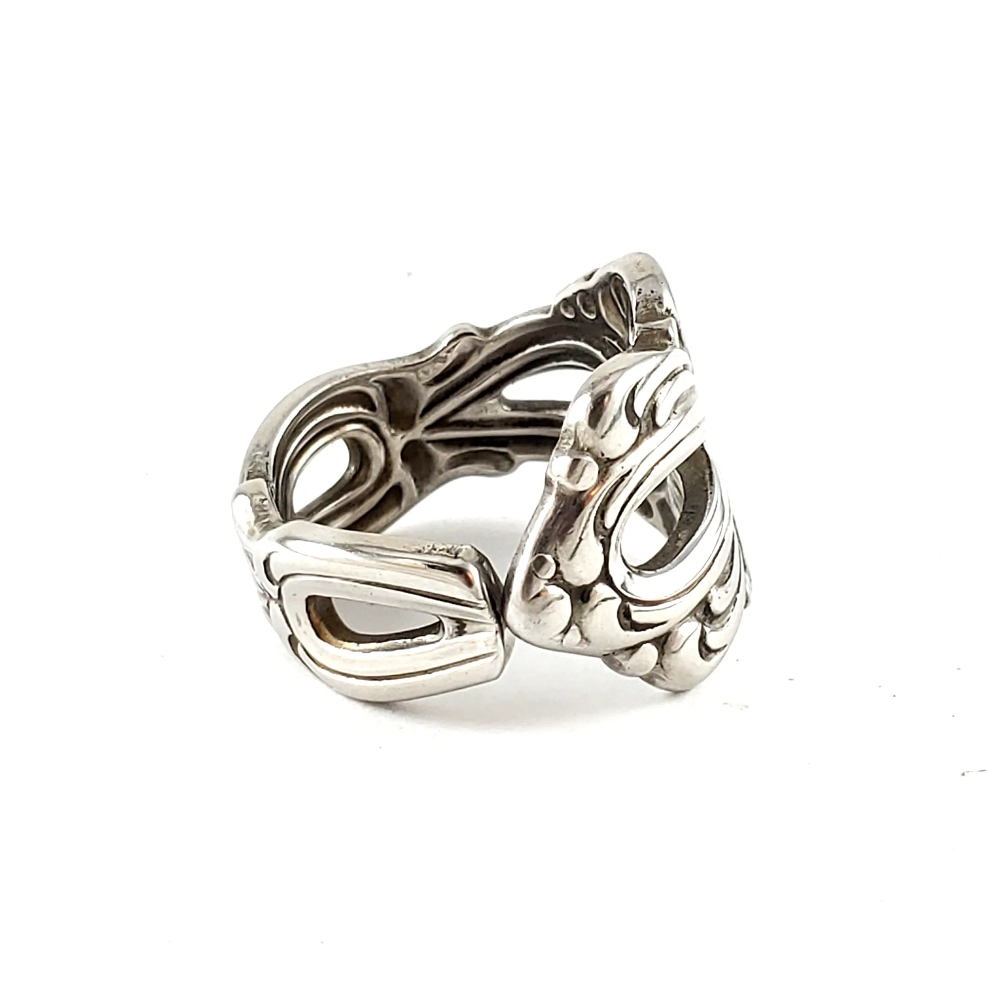 Oneida Chandelier Stainless Steel Spoon Ring