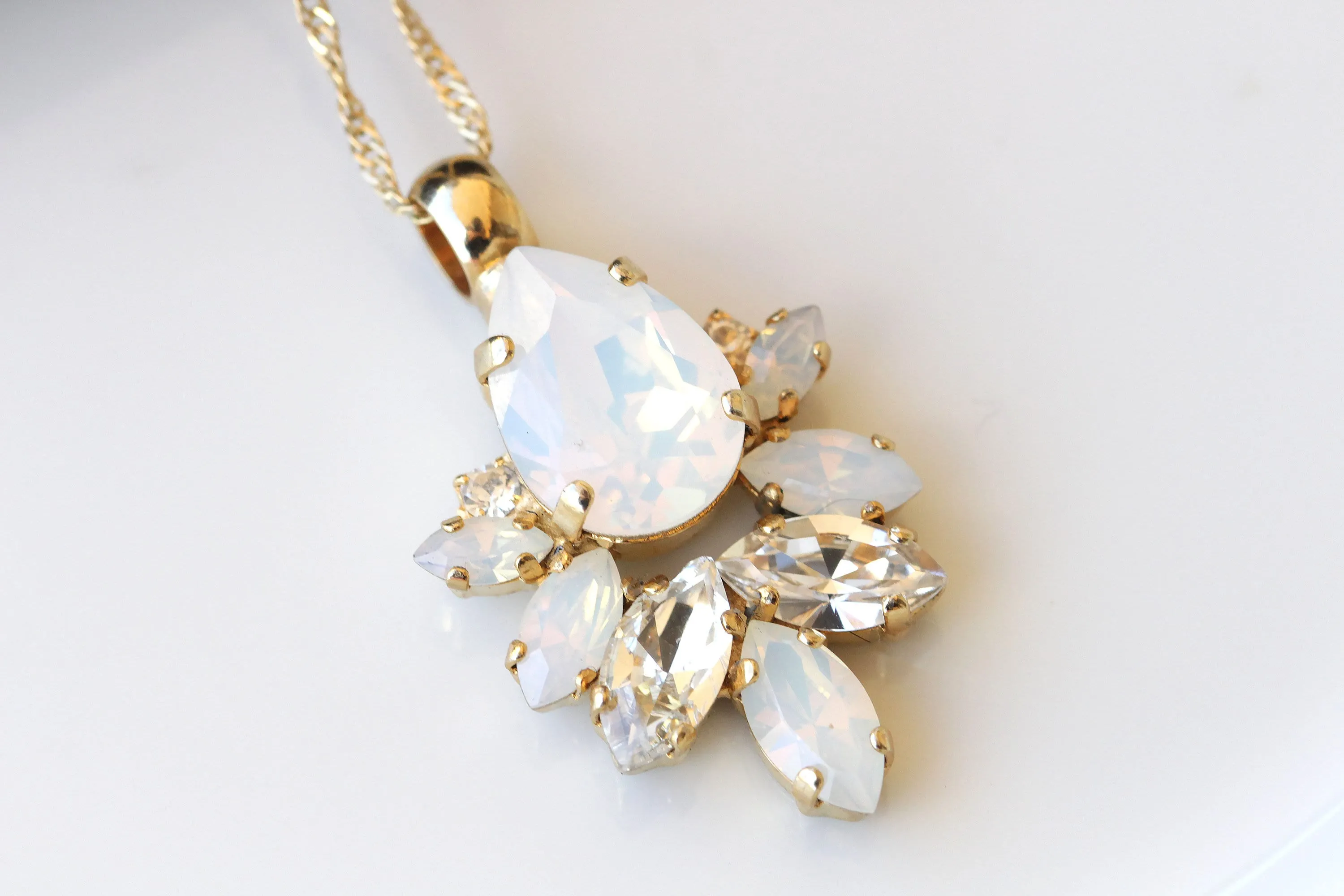 OPAL BRIDAL NECKLACE