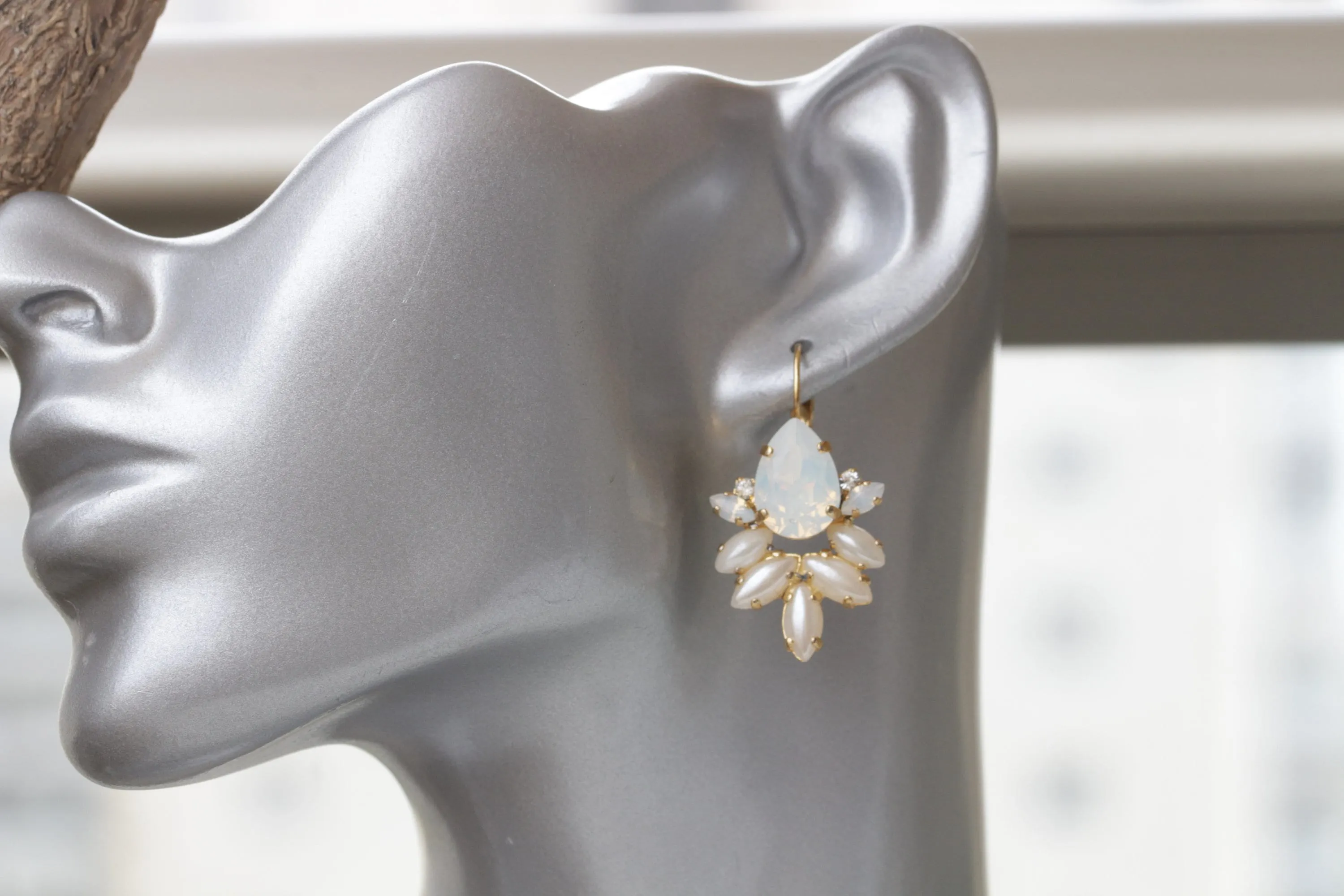 OPAL BRIDAL NECKLACE