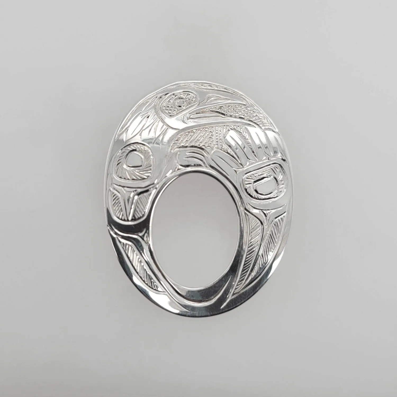 Silver Oval Raven Pendant