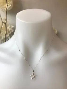 Vannucci Silver Hammered Star Necklace