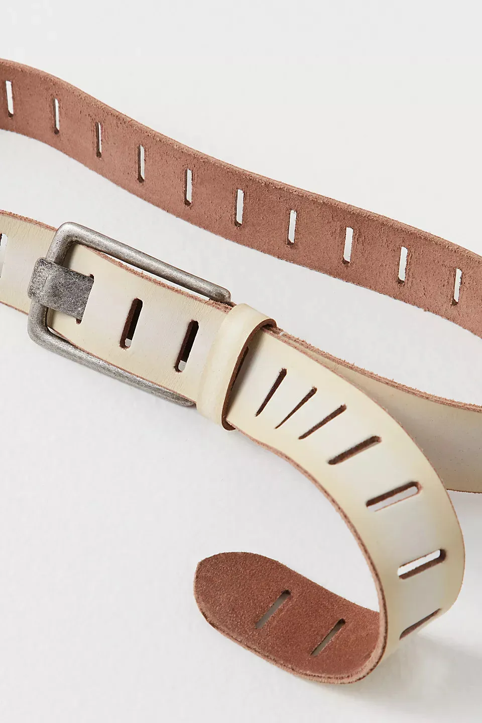 We The Free Jona Belt- Distressed Ivory